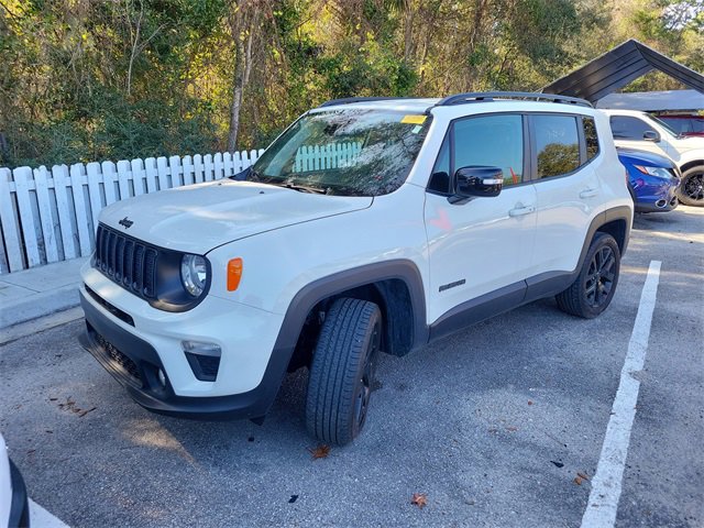 Used 2023 Jeep Renegade Altitude image 3