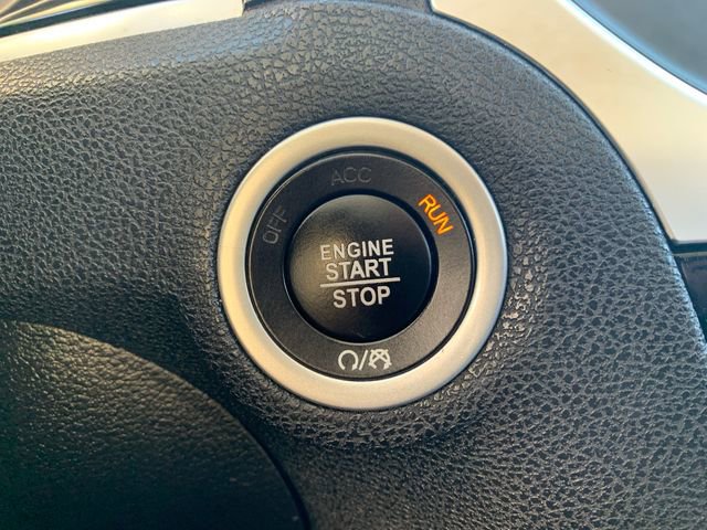 Used 2023 Chrysler 300 Touring w/ Sport Appearance Package image 31