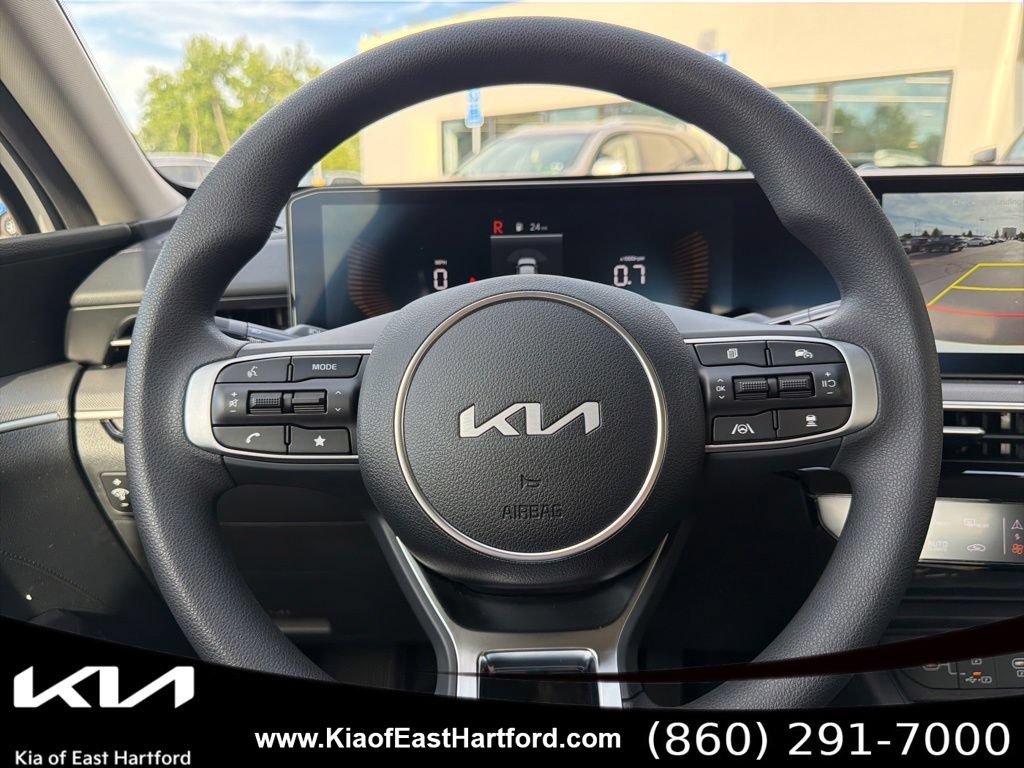 New 2026 Kia K5 LXS FWD image 34