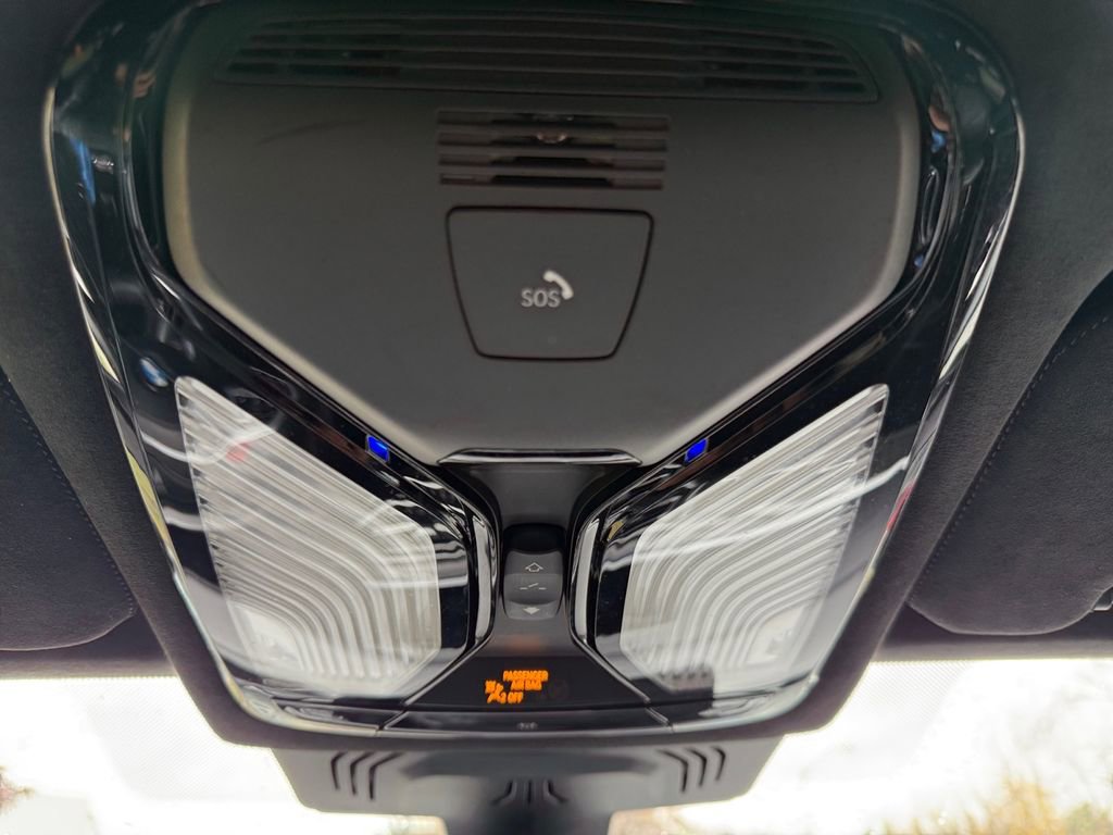 Used 2021 BMW X6 M w/ Competition Package image 18