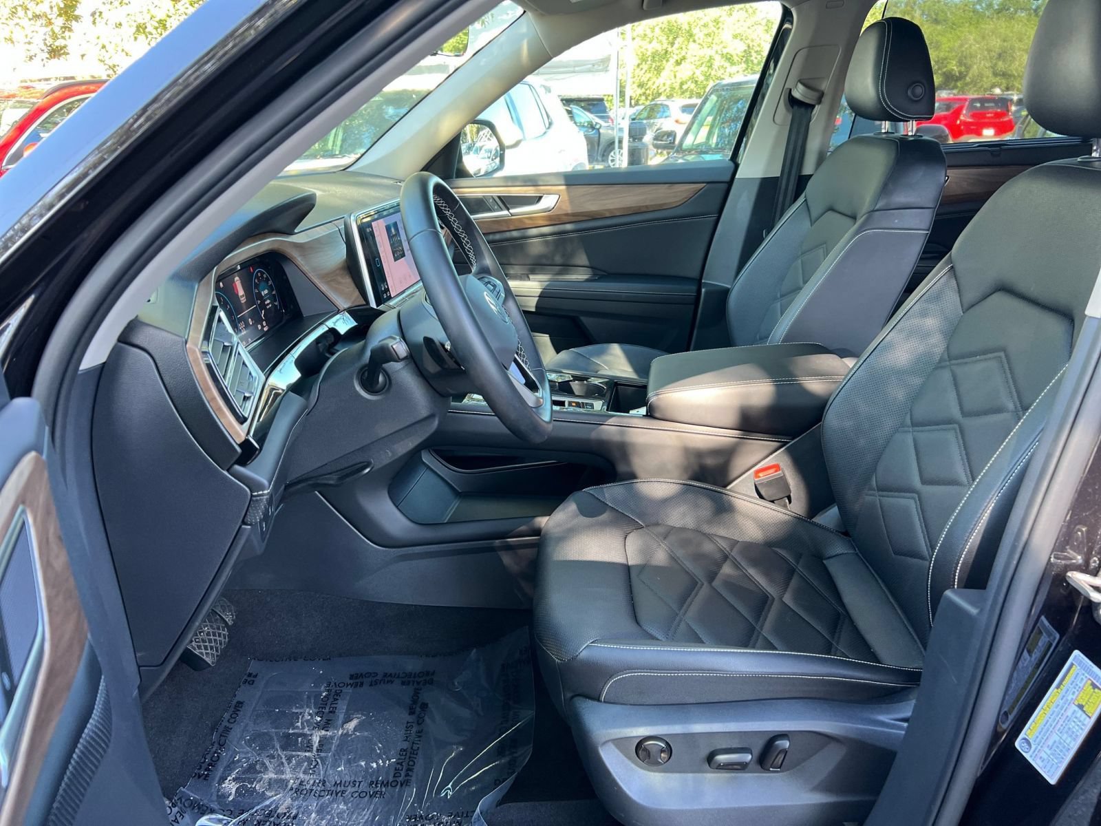 Used 2026 Volkswagen Atlas SE FWD image 28