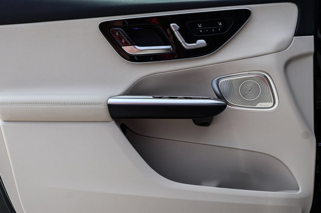 New 2026 Mercedes-Benz GLC 300 4MATIC image 11