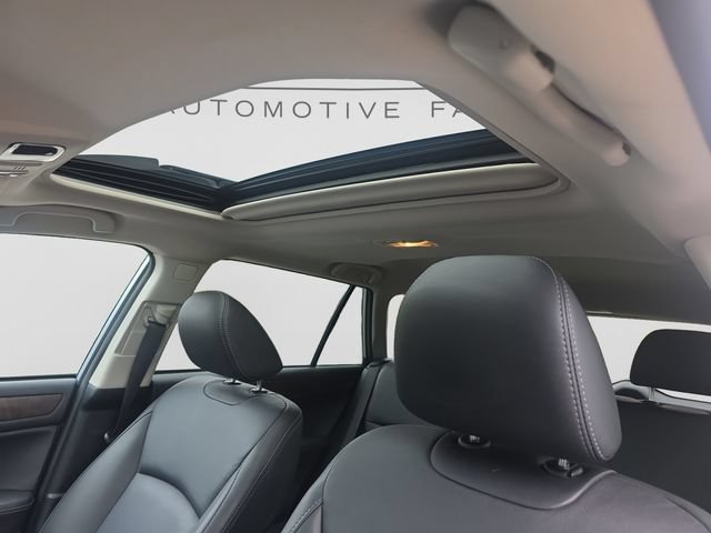Used 2017 Subaru Outback 2.5i Limited AWD/4WD image 12