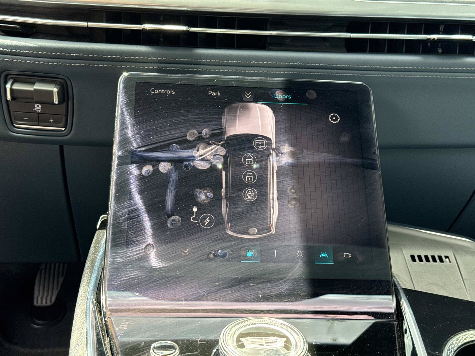 Certified 2025 Cadillac Escalade IQ Sport 2 AWD/4WD image 22
