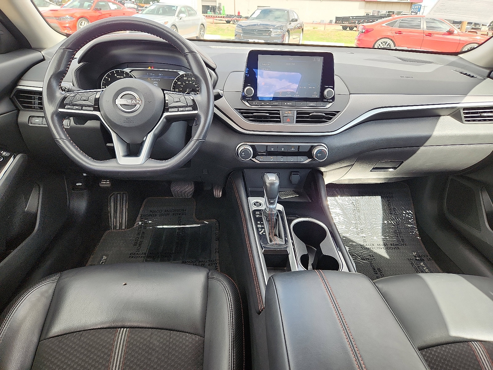 Used 2024 Nissan Altima 2.5 SR image 10