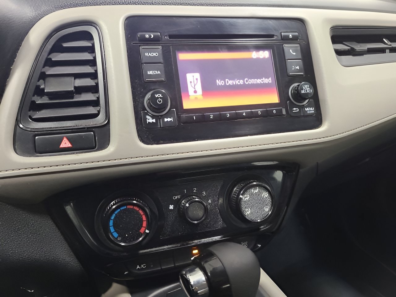 Used 2021 Honda HR-V LX image 26