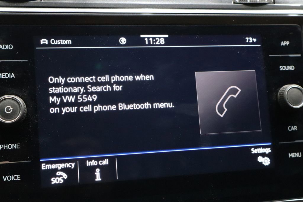 Used 2022 Volkswagen Tiguan SE image 36