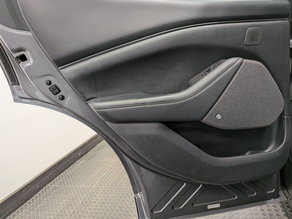 Used 2021 Ford Mustang Mach-E Premium image 22