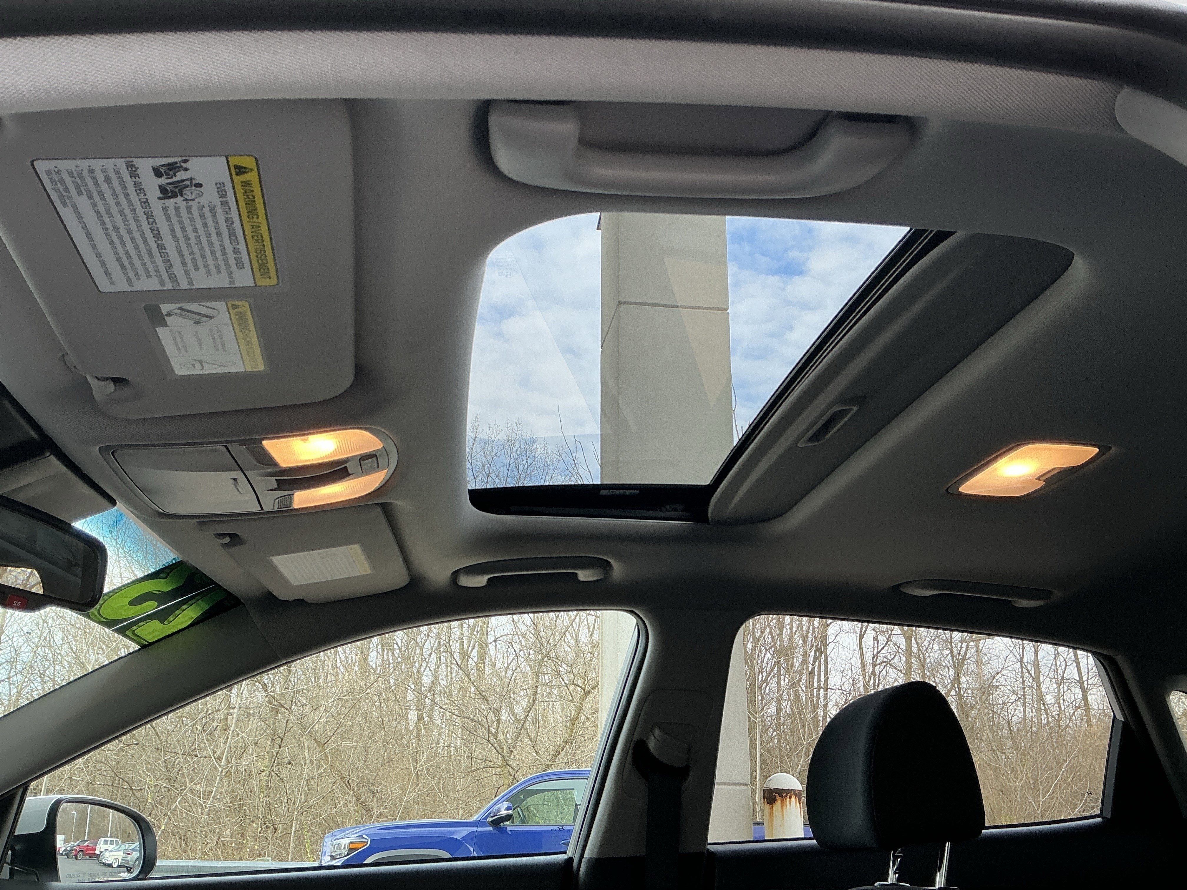 Used 2023 Hyundai Kona SEL w/ Convenience Package image 17