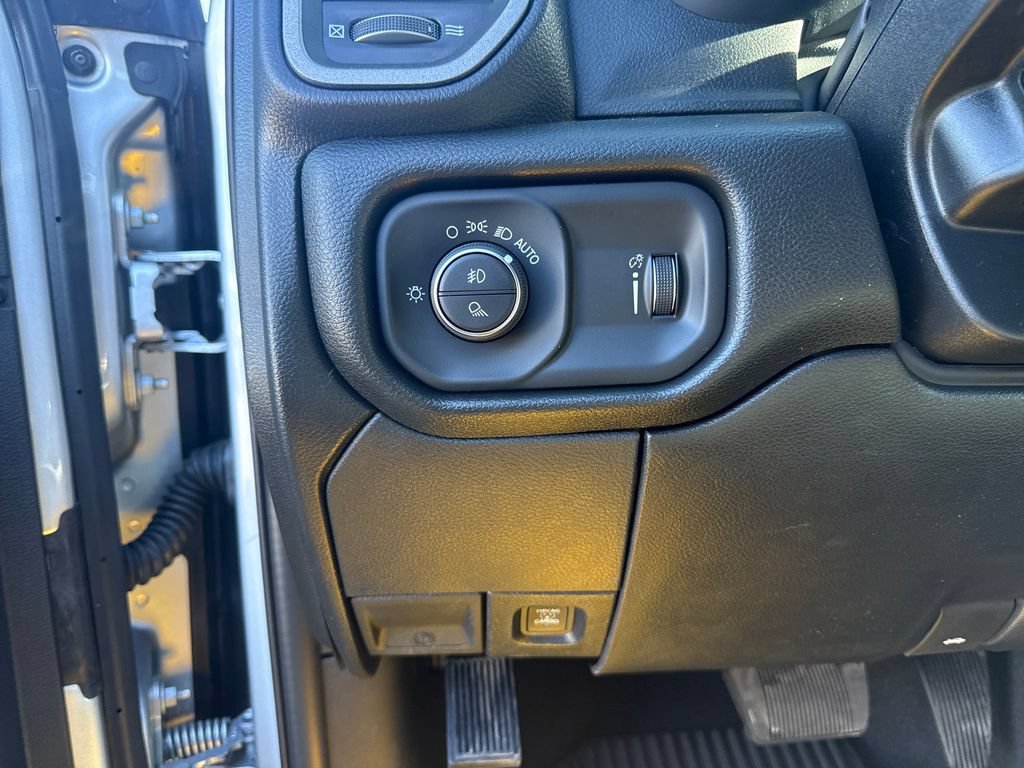 New 2026 RAM 2500 Tradesman AWD/4WD image 12