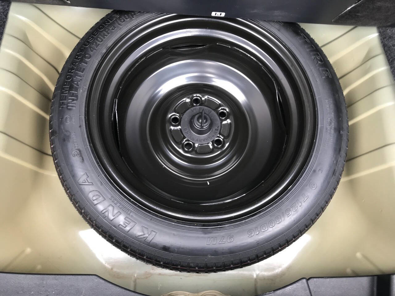 Used 2020 Honda Civic LX image 13