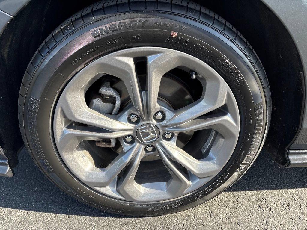 Used 2024 Honda Accord EX image 11