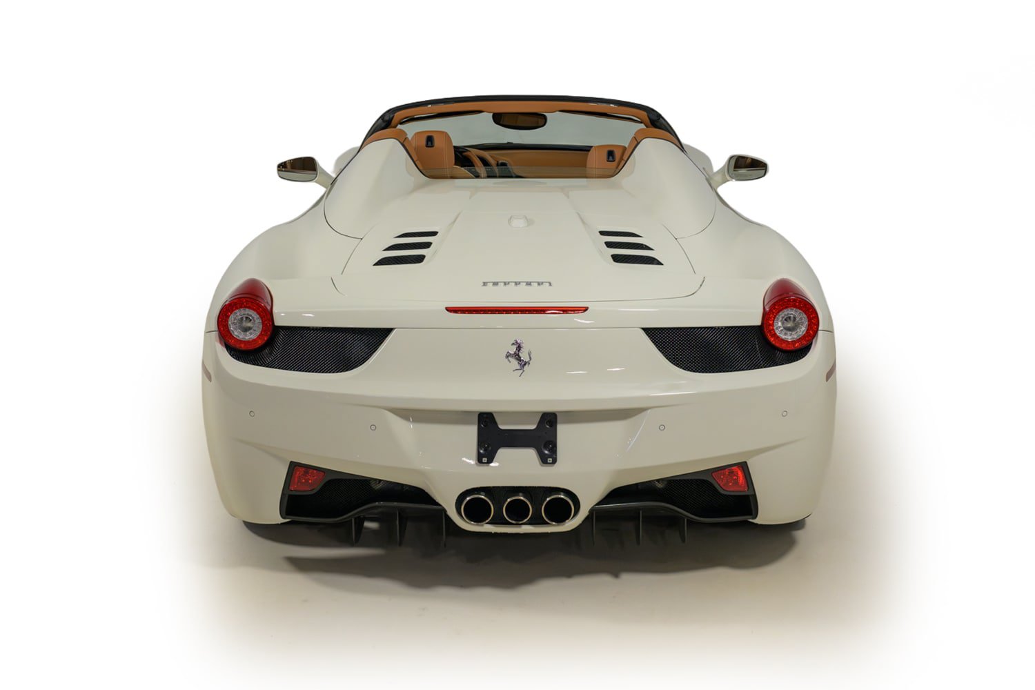 Used 2015 Ferrari 458 Spider RWD image 15