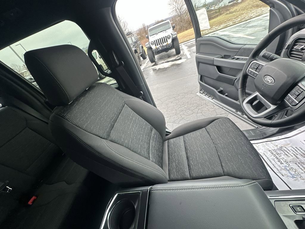 New 2026 Ford F150 XLT w/ Equipment Group 302A MID image 15