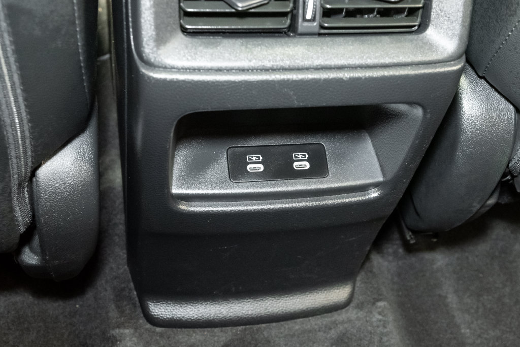 Used 2024 Honda CR-V Sport Touring image 31