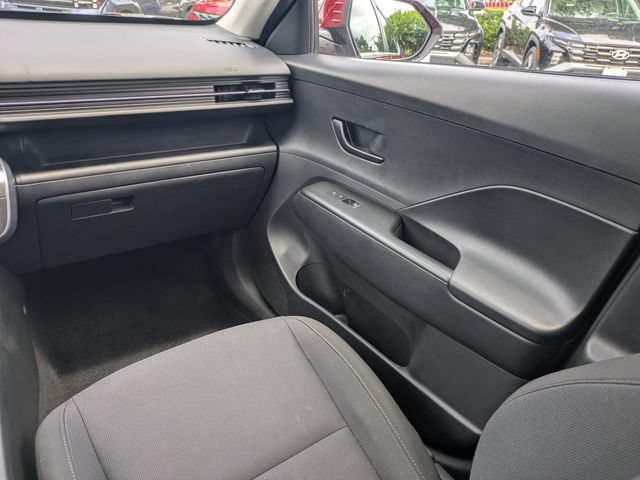 Used 2024 Hyundai Kona SEL AWD/4WD image 17