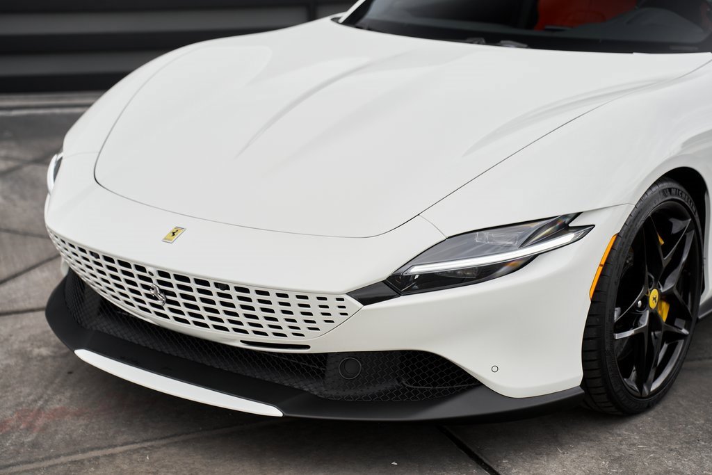 Used 2024 Ferrari Roma Spider image 6