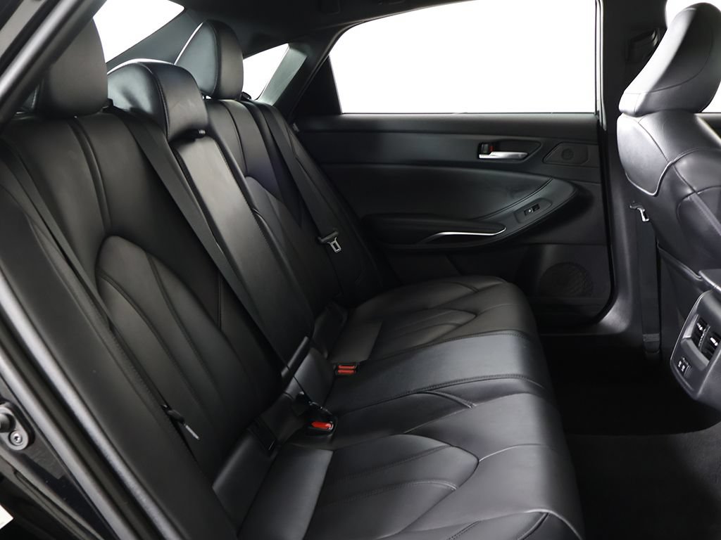 Used 2019 Toyota Avalon XLE w/ Moonroof Package FWD image 36