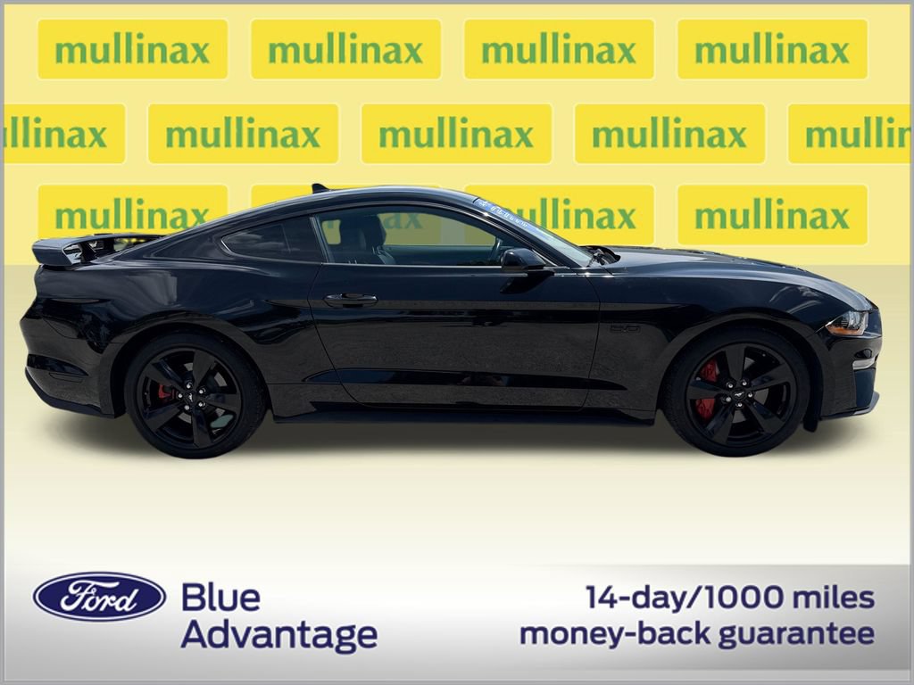 Certified 2022 Ford Mustang GT Premium w/ Black Accent Package RWD image 2