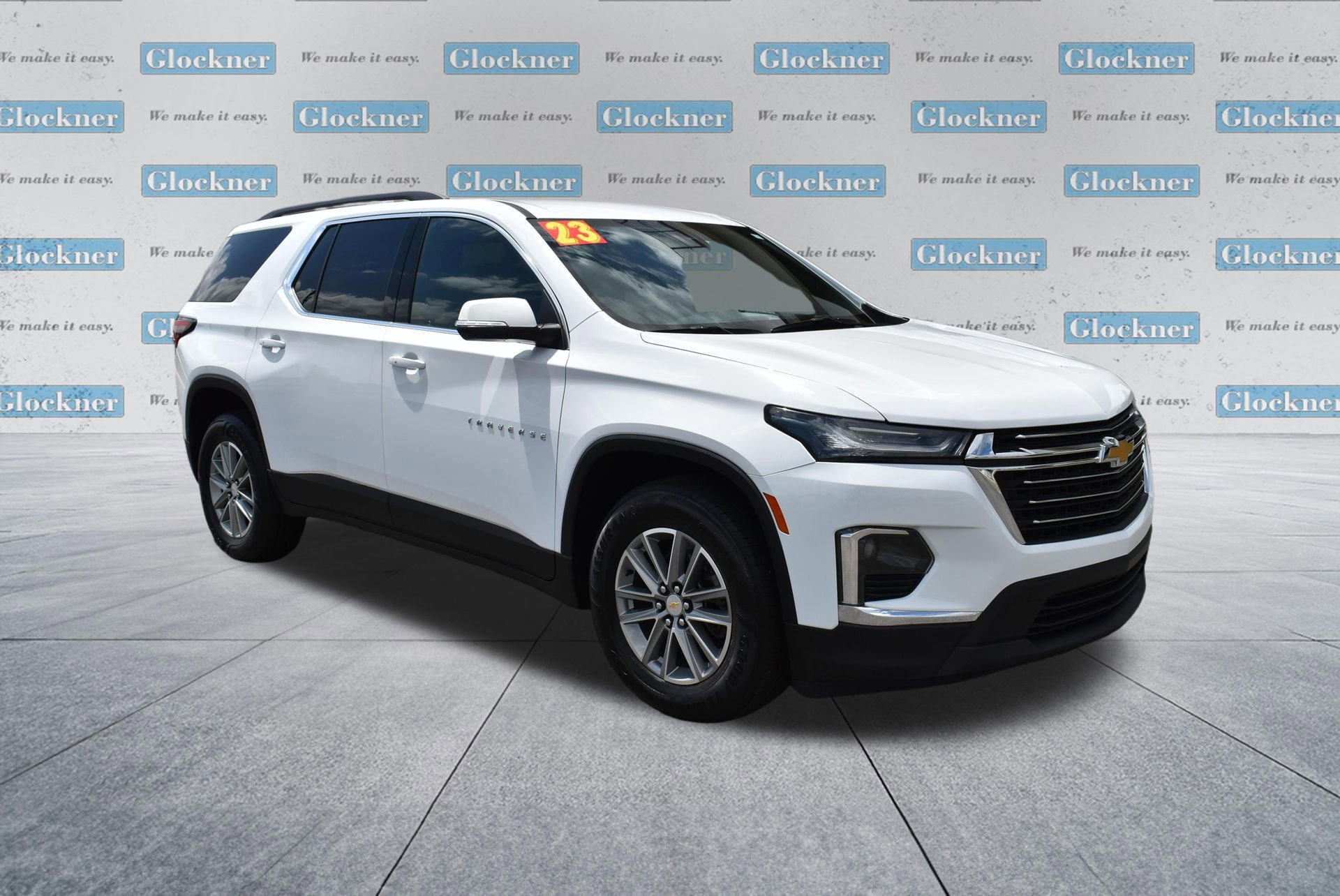 Used 2023 Chevrolet Traverse LT AWD/4WD image 3