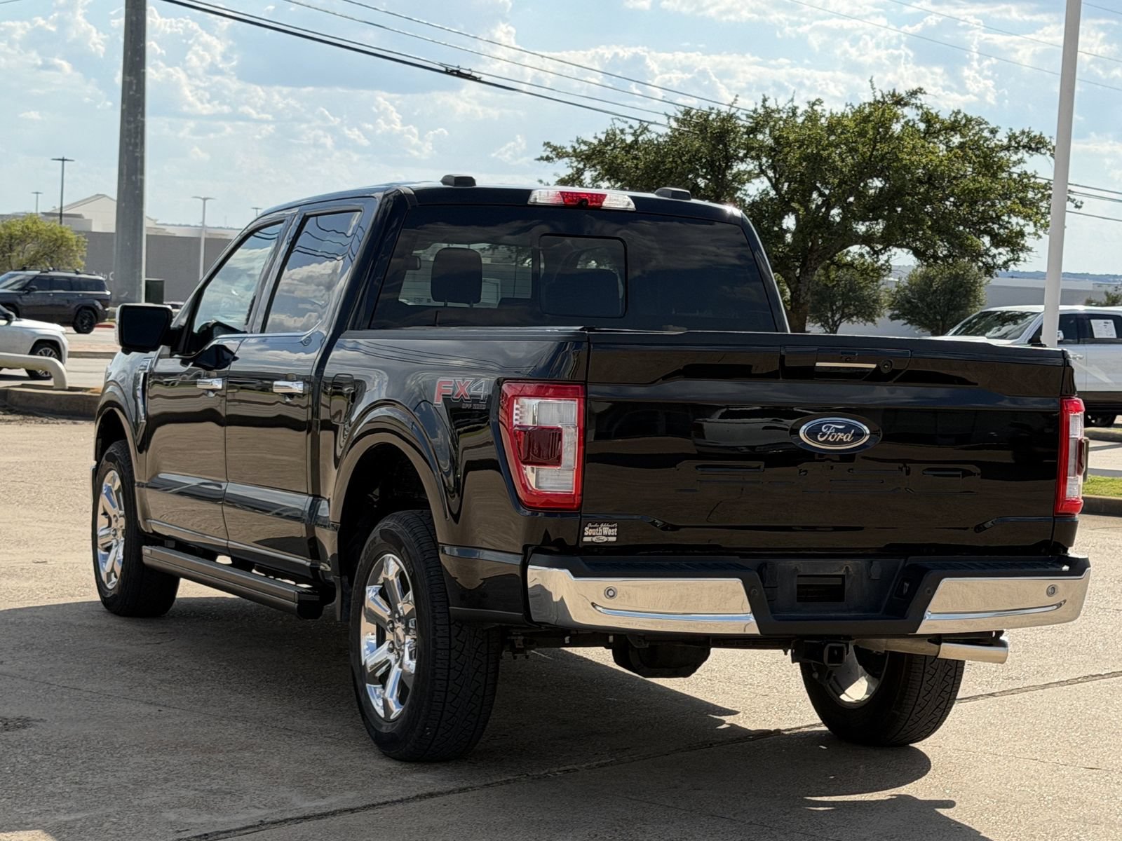 Used 2022 Ford F150 Lariat AWD/4WD image 6