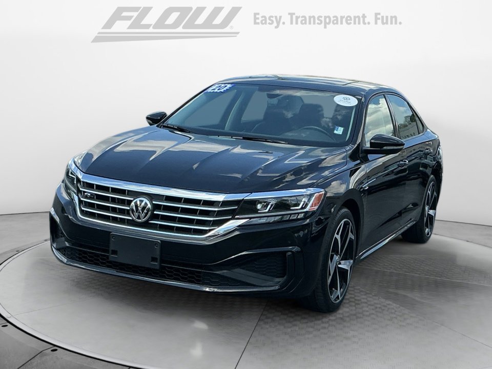 Certified 2020 Volkswagen Passat 2.0T R-Line image 4