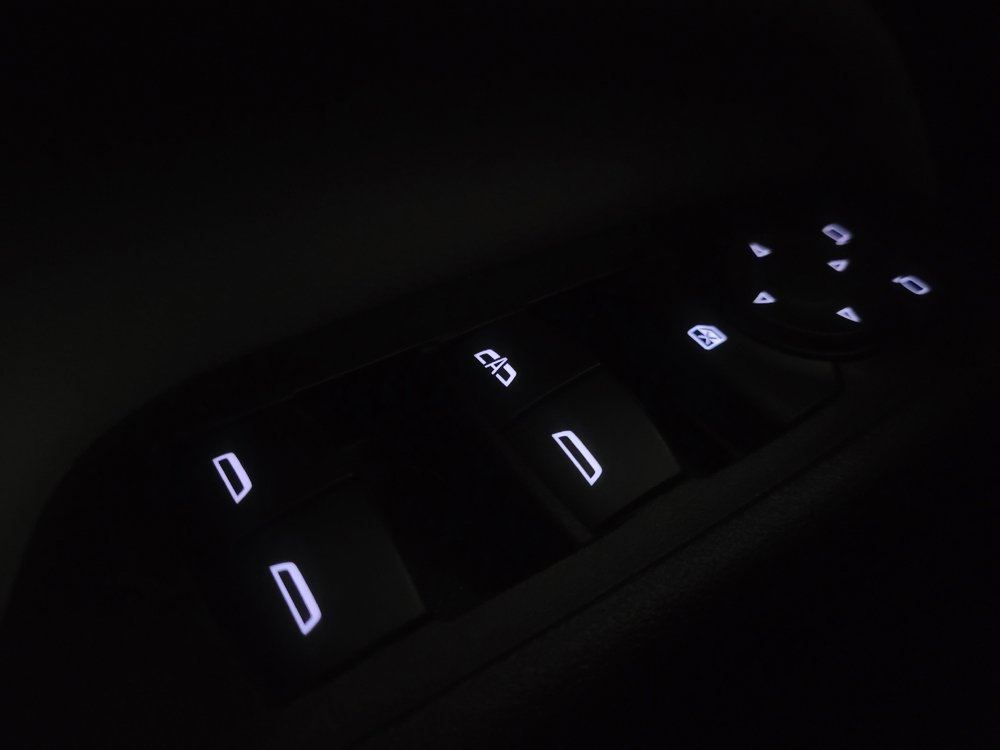 Used 2018 Chevrolet Equinox LS FWD image 27