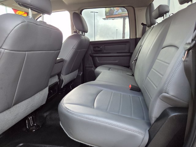 Used 2018 RAM 1500 Tradesman w/ Chrome Appearance Group AWD/4WD image 6