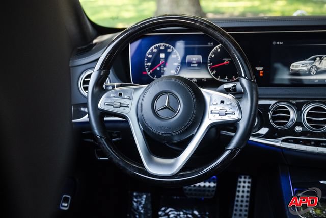 Used 2018 Mercedes-Benz S 560 Sedan image 11