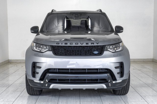 Used 2020 Land Rover Discovery Landmark AWD/4WD image 3