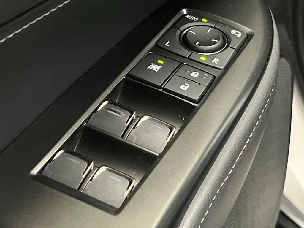 Used 2025 Lexus NX 250 FWD w/ Premium Package image 18