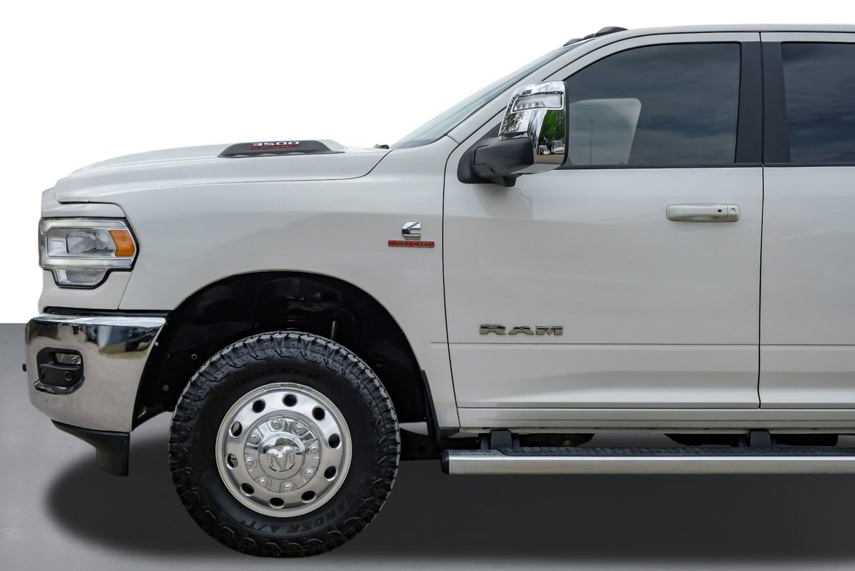 Used 2024 RAM 3500 Laramie w/ Sport Appearance Package image 10