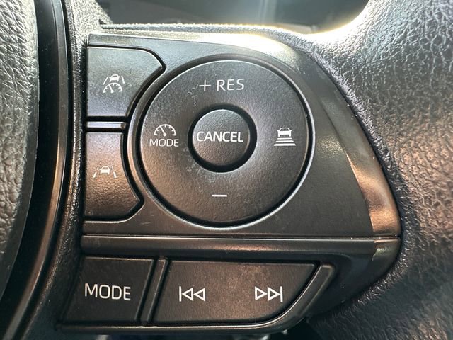 Certified 2025 Toyota Corolla LE image 31