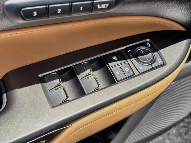 Used 2025 Lexus NX 250 FWD w/ Accessory Package (2T) image 22