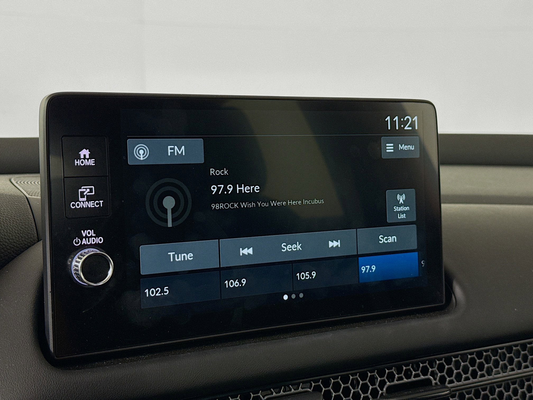 Certified 2026 Honda HR-V Sport image 16