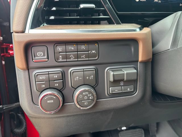 New 2026 Chevrolet Tahoe High Country w/ Sun And Tow Package AWD/4WD image 23