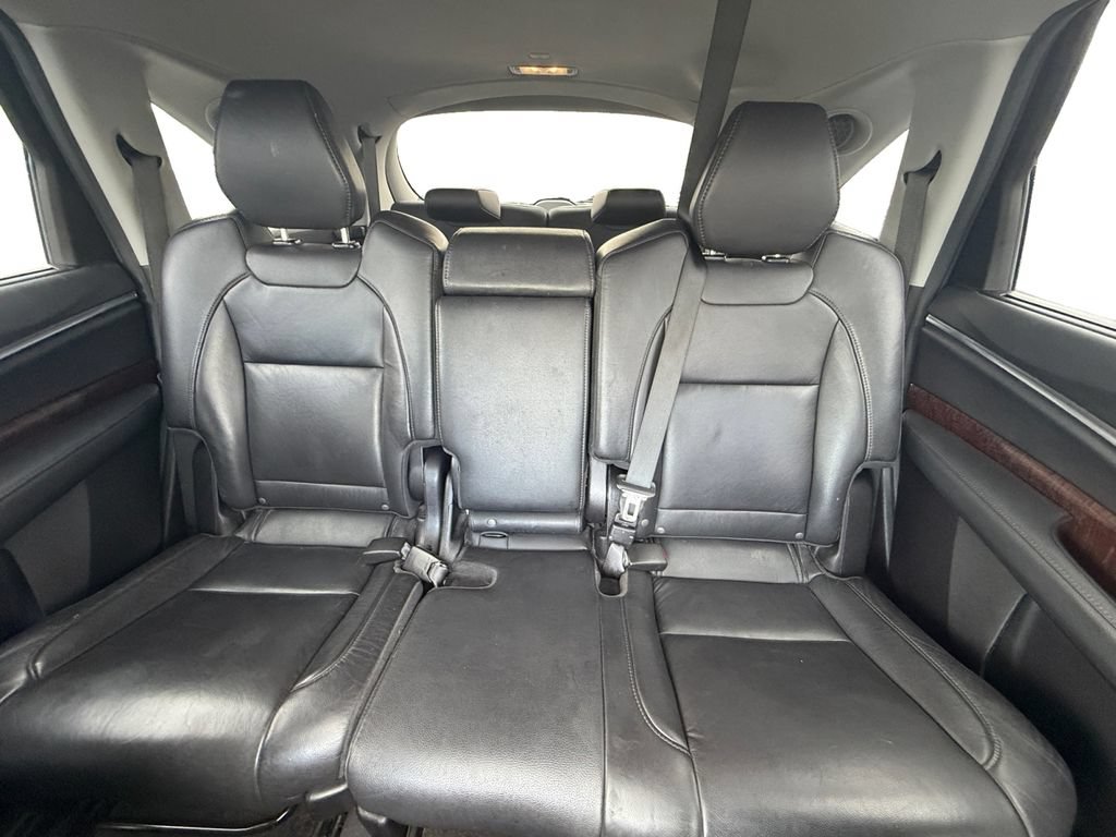 Used 2018 Acura MDX w/ Technology & Entertainment AWD/4WD image 13