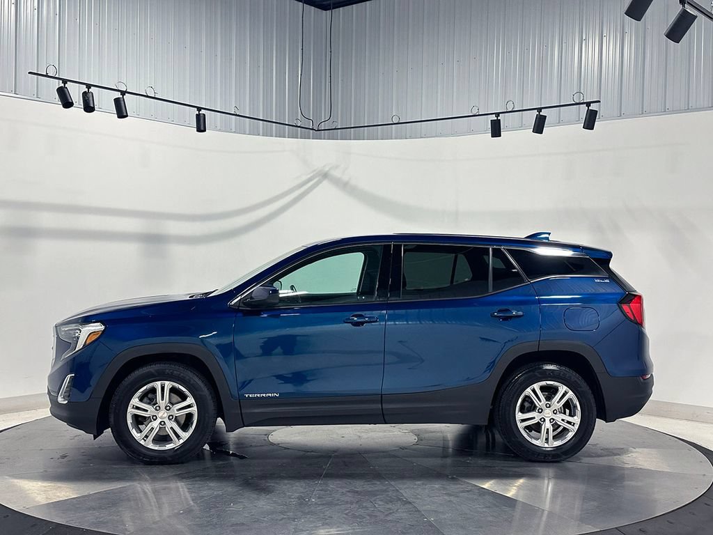 Used 2020 GMC Terrain SLE FWD image 14