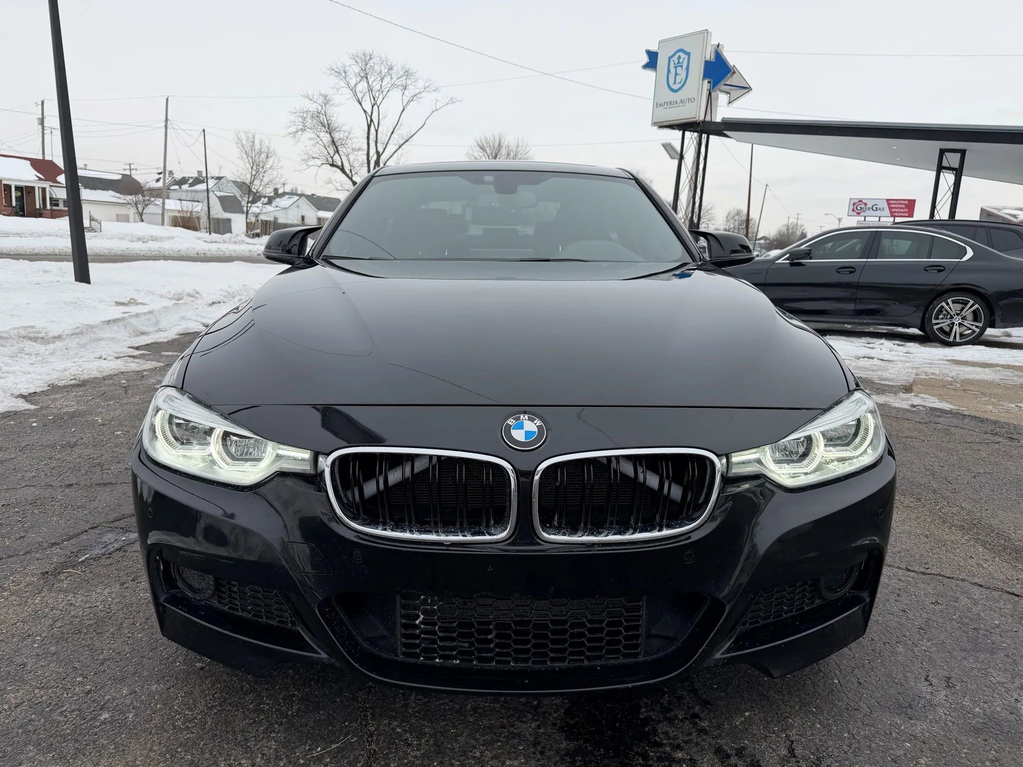 Used 2017 BMW 340i xDrive Sedan image 2