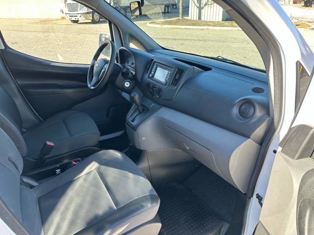 Used 2018 Nissan NV200 SV w/ Navigation Package image 15