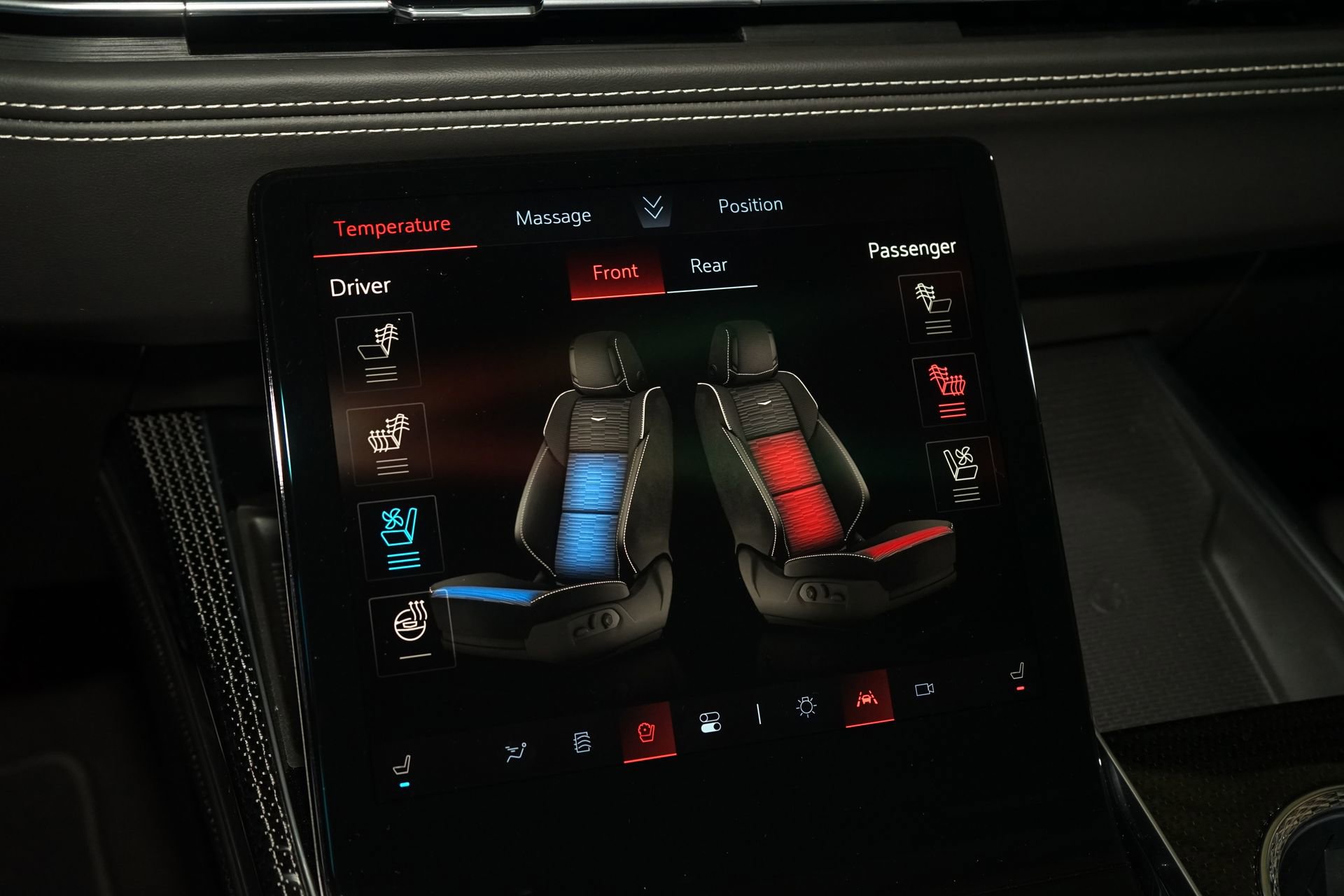 Used 2026 Cadillac Escalade V AWD/4WD image 23