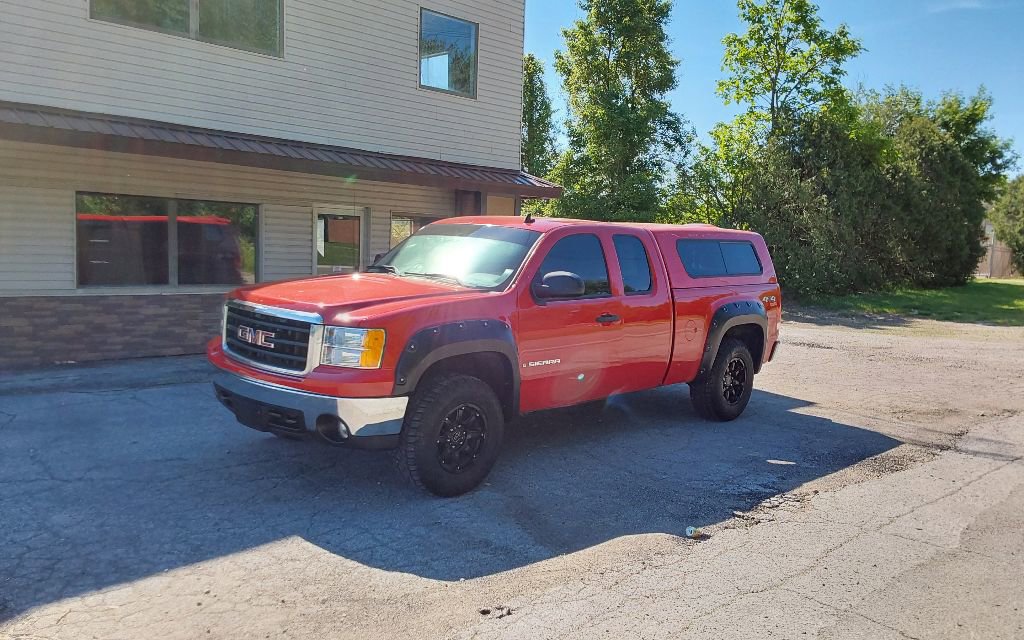 Used 2008 GMC Sierra 1500 W/T w/ Work Truck Preferred Package AWD/4WD image 1