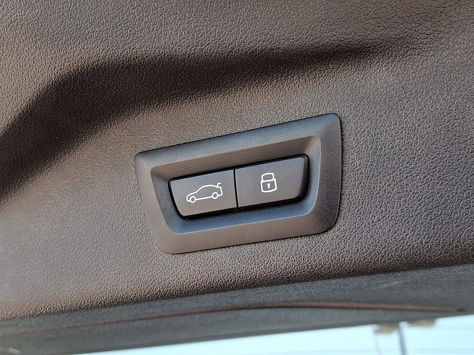 Used 2025 BMW X7 xDrive40i w/ Executive Package AWD/4WD image 31