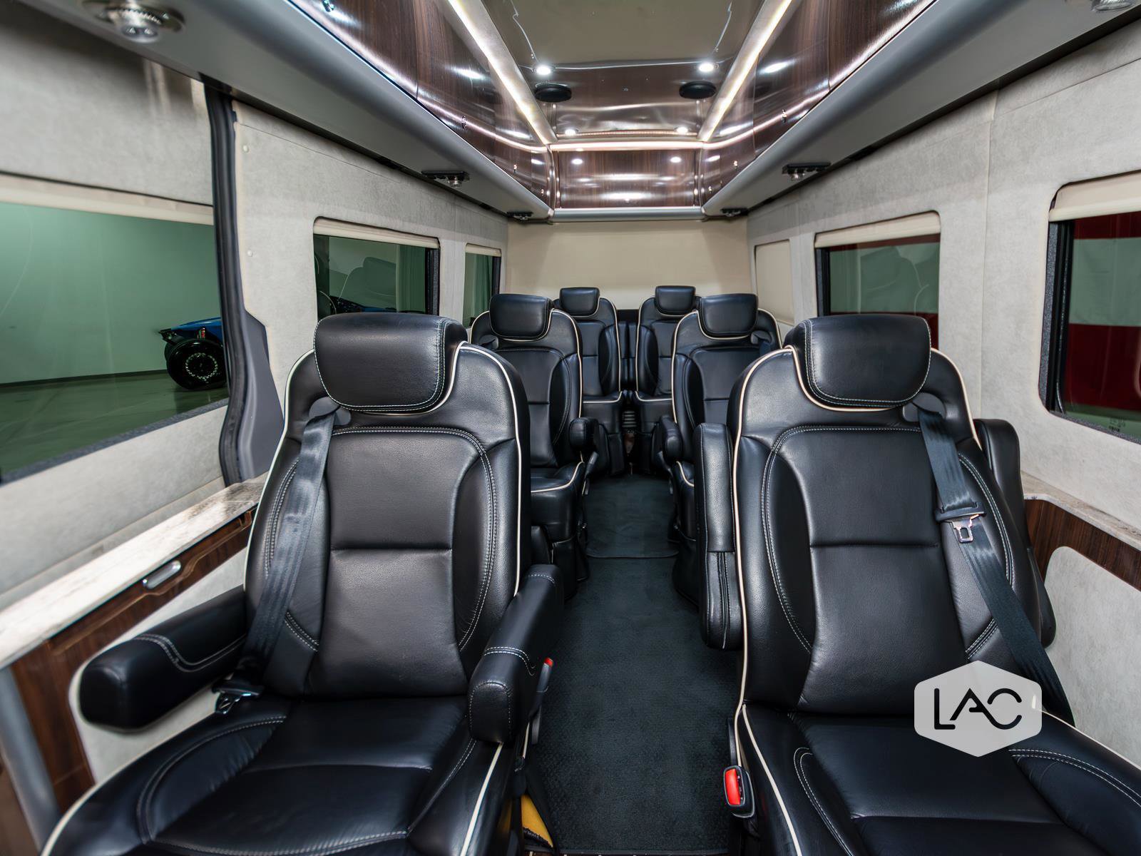 Used 2015 Mercedes-Benz Sprinter 3500 image 6