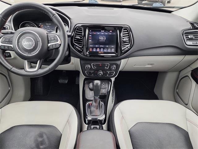 Used 2018 Jeep Compass Limited image 22