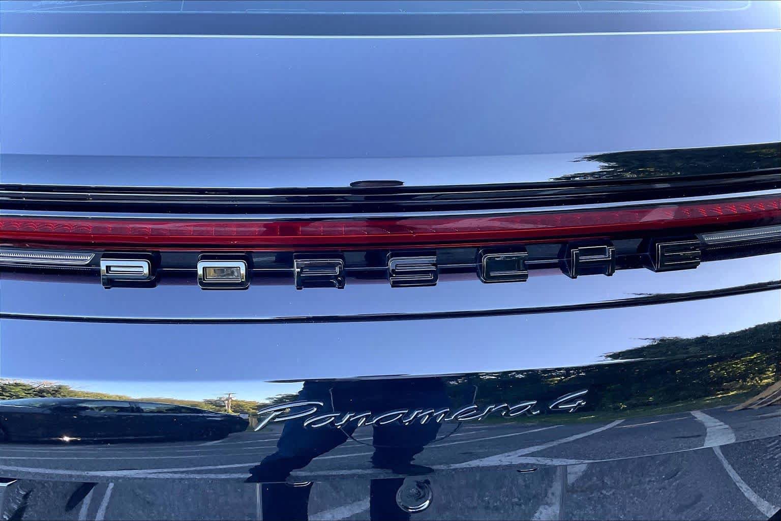 Used 2026 Porsche Panamera 4 AWD/4WD image 32