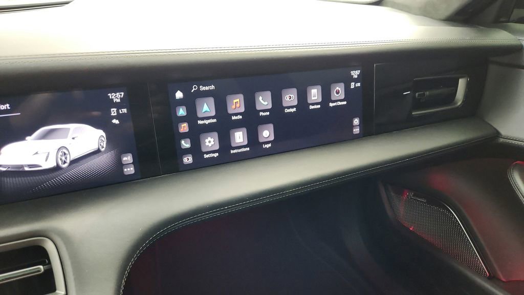 Used 2022 Porsche Taycan Turbo S image 38