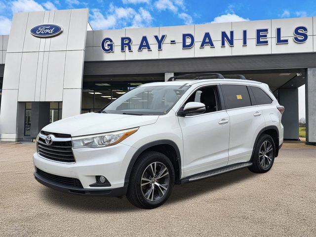Used 2016 Toyota Highlander XLE