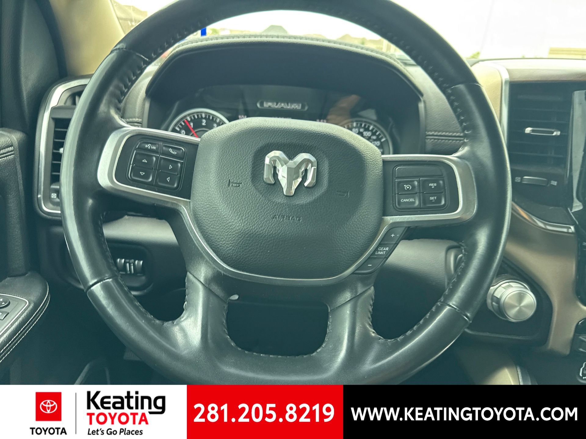 Used 2022 RAM 2500 Laramie AWD/4WD image 19