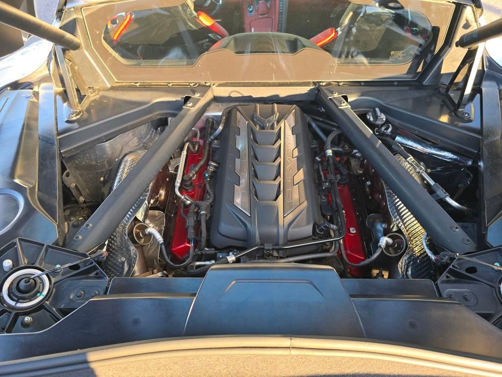 Used 2021 Chevrolet Corvette Stingray Premium Cpe w/ Z51 Performance Package image 21